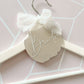 Bride hanger details
